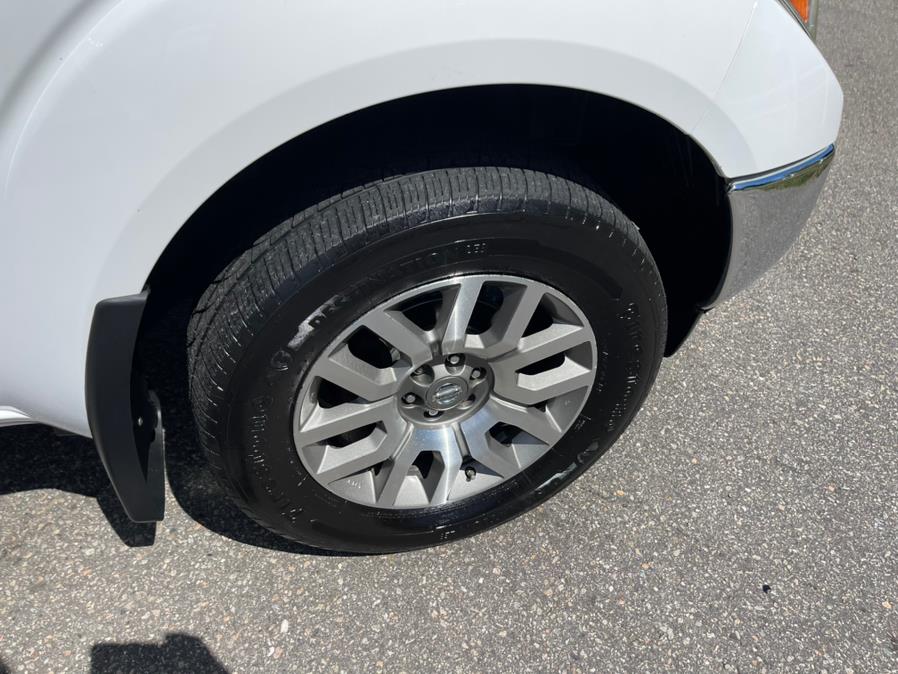 Used Nissan Frontier 4WD Crew Cab SWB Auto SV 2012 | Mike And Tony Auto Sales, Inc. South Windsor, Connecticut Used Nissan Frontier 4WD Crew Cab SWB Auto SV 2012 | Mike And Tony Auto Sales, Inc. South Windsor, Connecticut