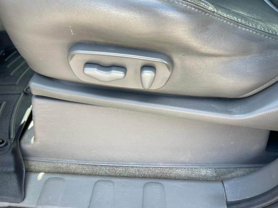 Used Nissan Frontier 4WD Crew Cab SWB Auto SV 2012 | Mike And Tony Auto Sales, Inc. South Windsor, Connecticut Used Nissan Frontier 4WD Crew Cab SWB Auto SV 2012 | Mike And Tony Auto Sales, Inc. South Windsor, Connecticut