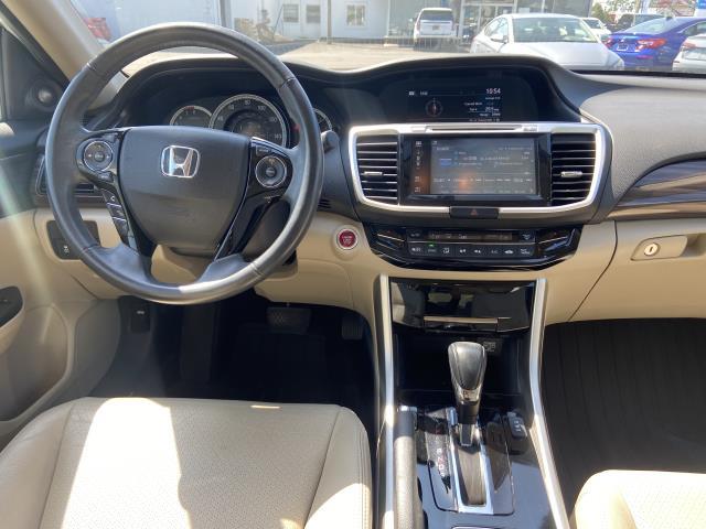Used Honda Accord Sedan EX-L 2017 | Baron Supercenter. Patchogue, New York Used Honda Accord Sedan EX-L 2017 | Baron Supercenter. Patchogue, New York
