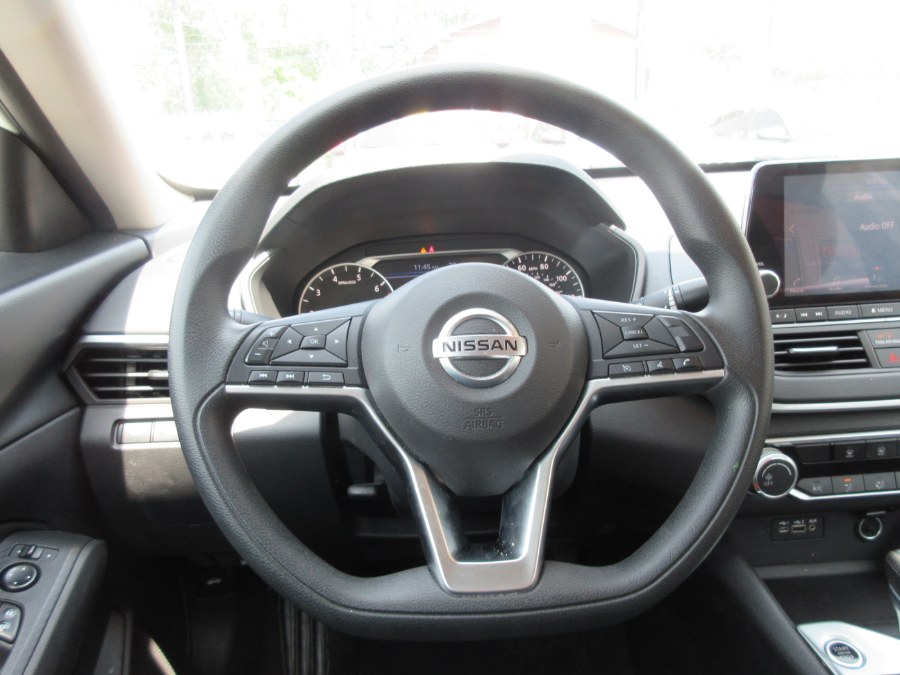 2020 Nissan Altima 2.5 S Sedan, available for sale in Linden, New Jersey | Route 27 Auto Mall. Linden, New Jersey 2020 Nissan Altima 2.5 S Sedan, available for sale in Linden, New Jersey | Route 27 Auto Mall. Linden, New Jersey