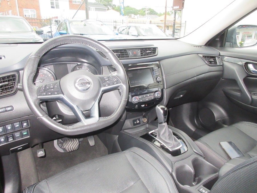 2018 Nissan Rogue AWD SV, available for sale in Linden, New Jersey | Route 27 Auto Mall. Linden, New Jersey 2018 Nissan Rogue AWD SV, available for sale in Linden, New Jersey | Route 27 Auto Mall. Linden, New Jersey