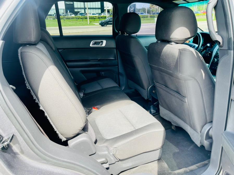 Used Ford Explorer 4WD 4dr XLT 2012 | 2 Car Pros. Orlando, Florida Used Ford Explorer 4WD 4dr XLT 2012 | 2 Car Pros. Orlando, Florida