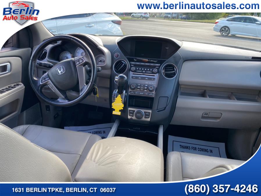 Used Honda Pilot 4WD 4dr EX-L w/RES 2012 | Berlin Auto Sales LLC. Berlin, Connecticut Used Honda Pilot 4WD 4dr EX-L w/RES 2012 | Berlin Auto Sales LLC. Berlin, Connecticut