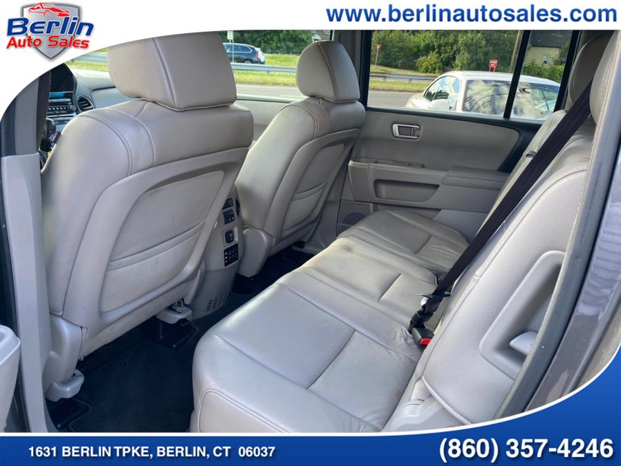 Used Honda Pilot 4WD 4dr EX-L w/RES 2012 | Berlin Auto Sales LLC. Berlin, Connecticut Used Honda Pilot 4WD 4dr EX-L w/RES 2012 | Berlin Auto Sales LLC. Berlin, Connecticut