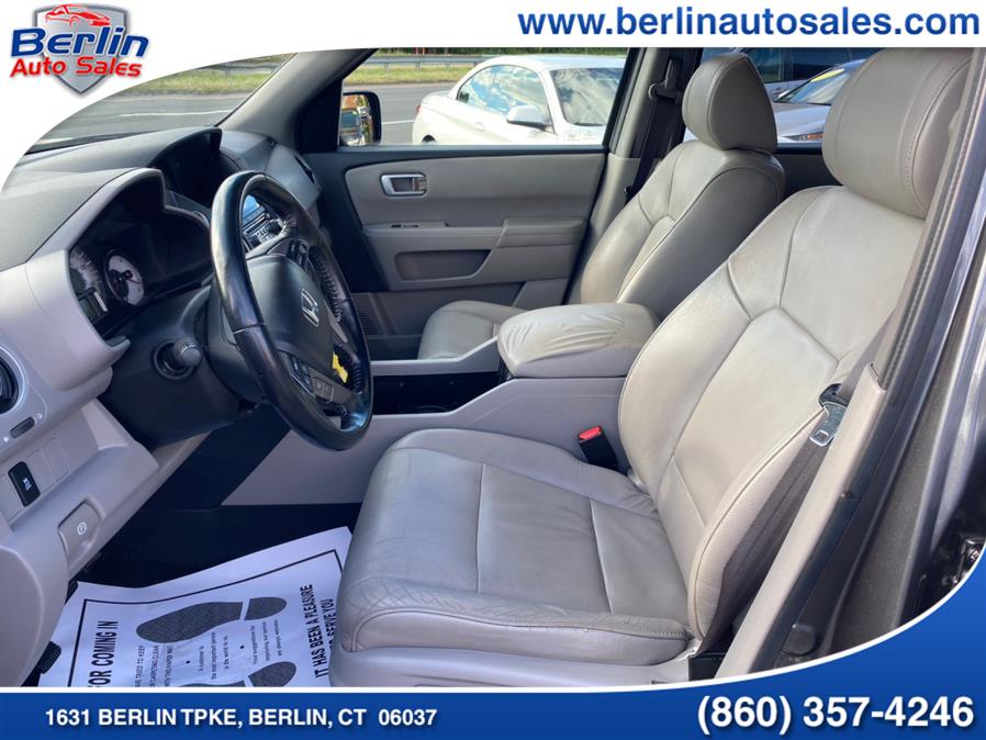 Used Honda Pilot 4WD 4dr EX-L w/RES 2012 | Berlin Auto Sales LLC. Berlin, Connecticut Used Honda Pilot 4WD 4dr EX-L w/RES 2012 | Berlin Auto Sales LLC. Berlin, Connecticut