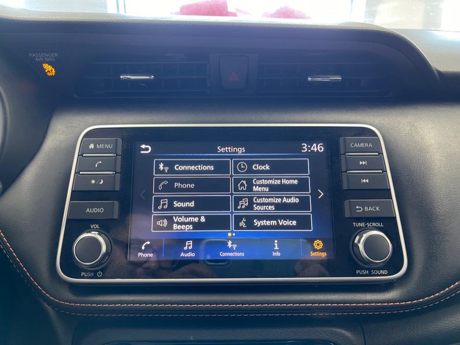 2019 Nissan Kicks SR FWD, available for sale in Inwood, New York | 5 Towns Drive. Inwood, New York 2019 Nissan Kicks SR FWD, available for sale in Inwood, New York | 5 Towns Drive. Inwood, New York