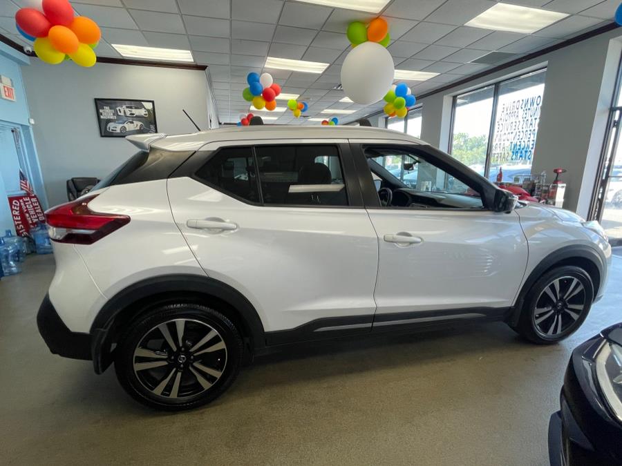2019 Nissan Kicks SR FWD, available for sale in Inwood, New York | 5 Towns Drive. Inwood, New York 2019 Nissan Kicks SR FWD, available for sale in Inwood, New York | 5 Towns Drive. Inwood, New York