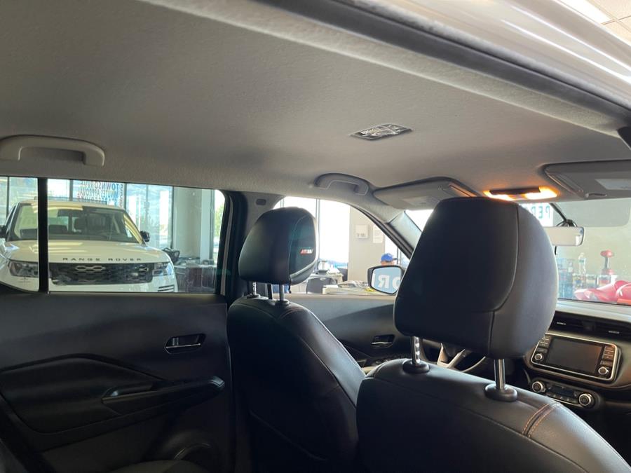 2019 Nissan Kicks SR FWD, available for sale in Inwood, New York | 5 Towns Drive. Inwood, New York 2019 Nissan Kicks SR FWD, available for sale in Inwood, New York | 5 Towns Drive. Inwood, New York