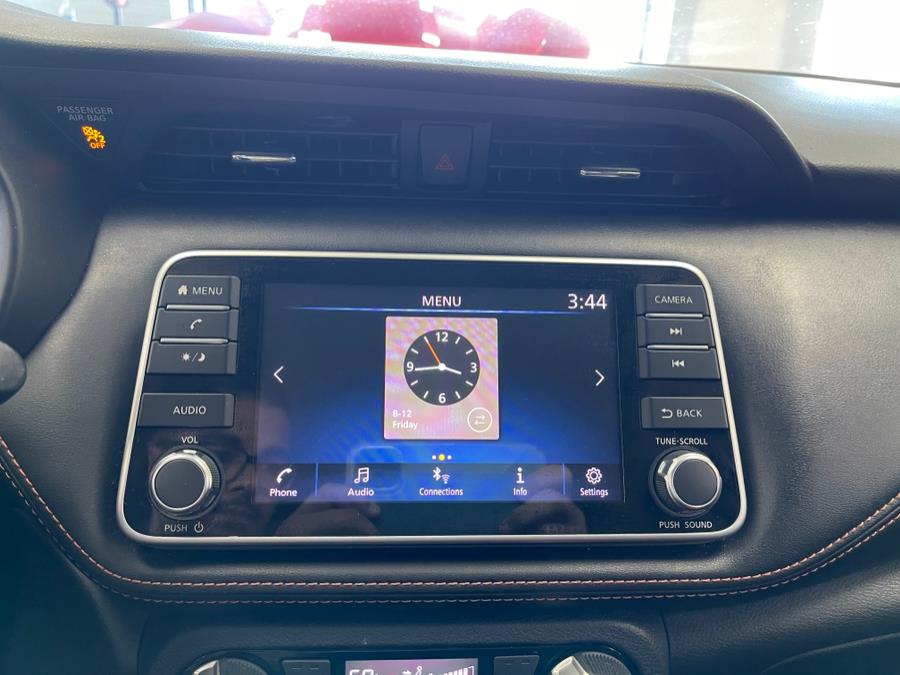 2019 Nissan Kicks SR FWD, available for sale in Inwood, New York | 5 Towns Drive. Inwood, New York 2019 Nissan Kicks SR FWD, available for sale in Inwood, New York | 5 Towns Drive. Inwood, New York