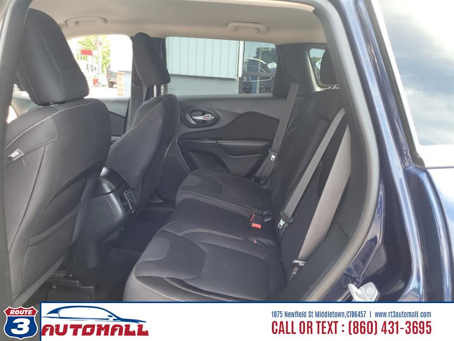 Used Jeep Cherokee 4WD 4dr Latitude 2015 | RT 3 AUTO MALL LLC. Middletown, Connecticut Used Jeep Cherokee 4WD 4dr Latitude 2015 | RT 3 AUTO MALL LLC. Middletown, Connecticut
