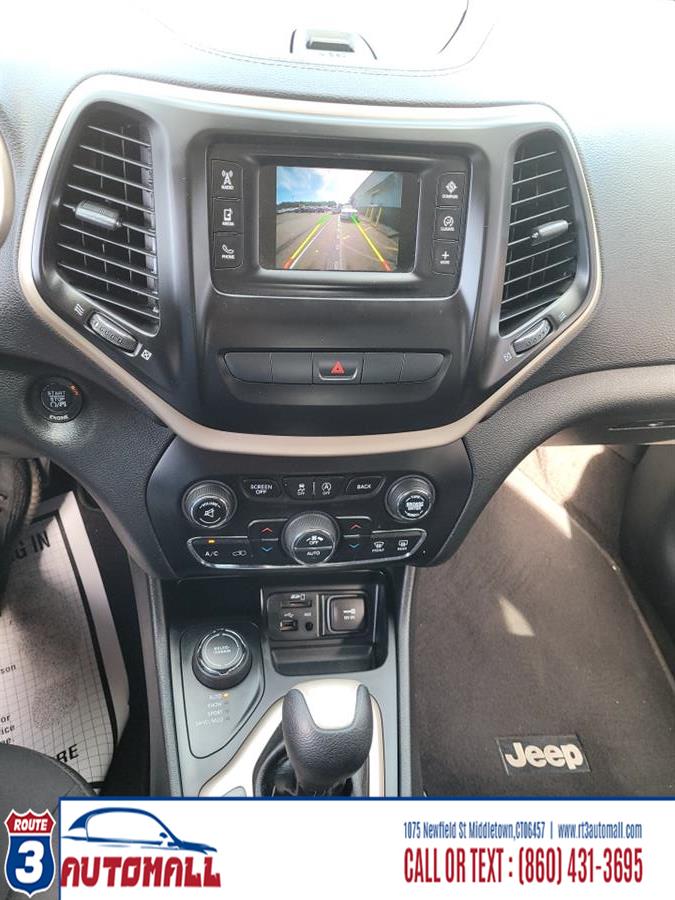 Used Jeep Cherokee 4WD 4dr Latitude 2015 | RT 3 AUTO MALL LLC. Middletown, Connecticut Used Jeep Cherokee 4WD 4dr Latitude 2015 | RT 3 AUTO MALL LLC. Middletown, Connecticut