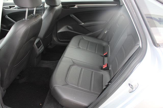 2017 Volkswagen Passat R-Line w/Comfort Pkg, available for sale in Elmont, New York | NY Luxury Motors. Elmont, New York 2017 Volkswagen Passat R-Line w/Comfort Pkg, available for sale in Elmont, New York | NY Luxury Motors. Elmont, New York