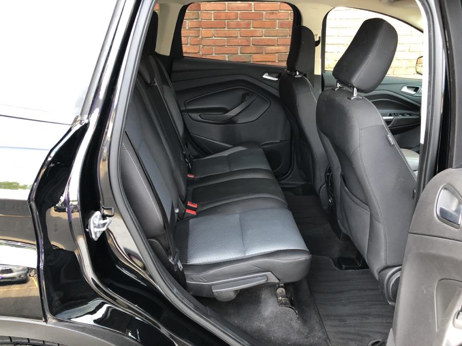 2018 Ford Escape SE 4WD, available for sale in Waterbury, Connecticut | National Auto Brokers, Inc.. Waterbury, Connecticut 2018 Ford Escape SE 4WD, available for sale in Waterbury, Connecticut | National Auto Brokers, Inc.. Waterbury, Connecticut