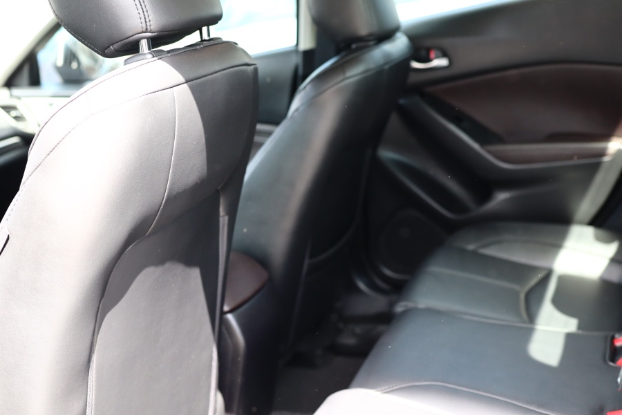 Used Mazda Mazda3 4-Door Touring Auto 2018 | Hillside Auto Mall Inc.. Jamaica, New York Used Mazda Mazda3 4-Door Touring Auto 2018 | Hillside Auto Mall Inc.. Jamaica, New York