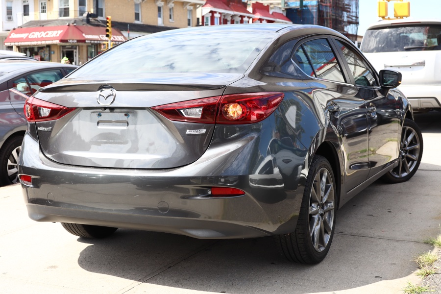 Used Mazda Mazda3 4-Door Touring Auto 2018 | Hillside Auto Mall Inc.. Jamaica, New York Used Mazda Mazda3 4-Door Touring Auto 2018 | Hillside Auto Mall Inc.. Jamaica, New York