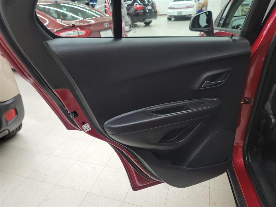 2015 Chevrolet Trax AWD 4dr LS w/1LS, available for sale in West Haven, Connecticut | Auto Fair Inc.. West Haven, Connecticut 2015 Chevrolet Trax AWD 4dr LS w/1LS, available for sale in West Haven, Connecticut | Auto Fair Inc.. West Haven, Connecticut