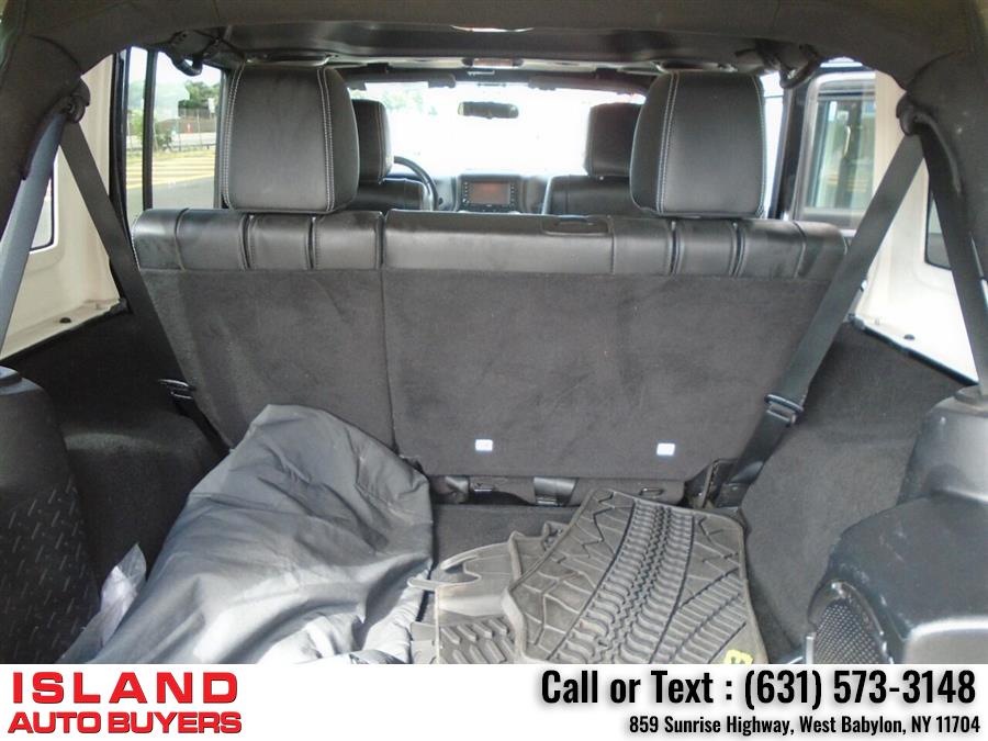 Used Jeep Wrangler Unlimited Call of Duty MW3 4x4 4dr SUV 2012 | Island Auto Buyers. West Babylon, New York Used Jeep Wrangler Unlimited Call of Duty MW3 4x4 4dr SUV 2012 | Island Auto Buyers. West Babylon, New York