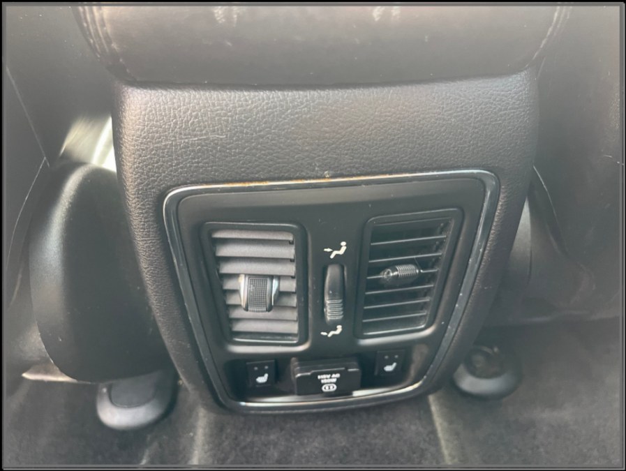 2011 Jeep Grand Cherokee 4WD 4dr Overland, available for sale in Huntington Station, New York | My Auto Inc.. Huntington Station, New York 2011 Jeep Grand Cherokee 4WD 4dr Overland, available for sale in Huntington Station, New York | My Auto Inc.. Huntington Station, New York