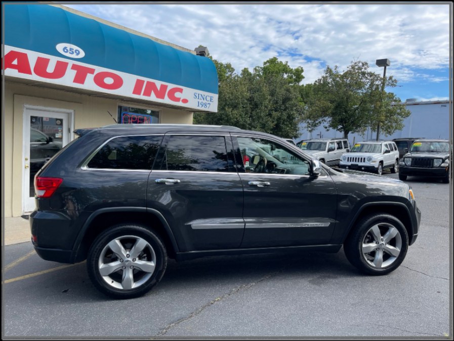 2011 Jeep Grand Cherokee 4WD 4dr Overland, available for sale in Huntington Station, New York | My Auto Inc.. Huntington Station, New York 2011 Jeep Grand Cherokee 4WD 4dr Overland, available for sale in Huntington Station, New York | My Auto Inc.. Huntington Station, New York
