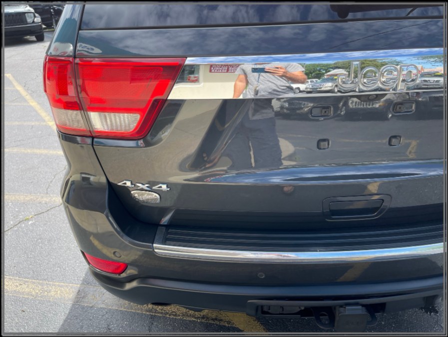 2011 Jeep Grand Cherokee 4WD 4dr Overland, available for sale in Huntington Station, New York | My Auto Inc.. Huntington Station, New York 2011 Jeep Grand Cherokee 4WD 4dr Overland, available for sale in Huntington Station, New York | My Auto Inc.. Huntington Station, New York