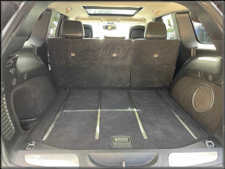 2011 Jeep Grand Cherokee 4WD 4dr Overland, available for sale in Huntington Station, New York | My Auto Inc.. Huntington Station, New York 2011 Jeep Grand Cherokee 4WD 4dr Overland, available for sale in Huntington Station, New York | My Auto Inc.. Huntington Station, New York