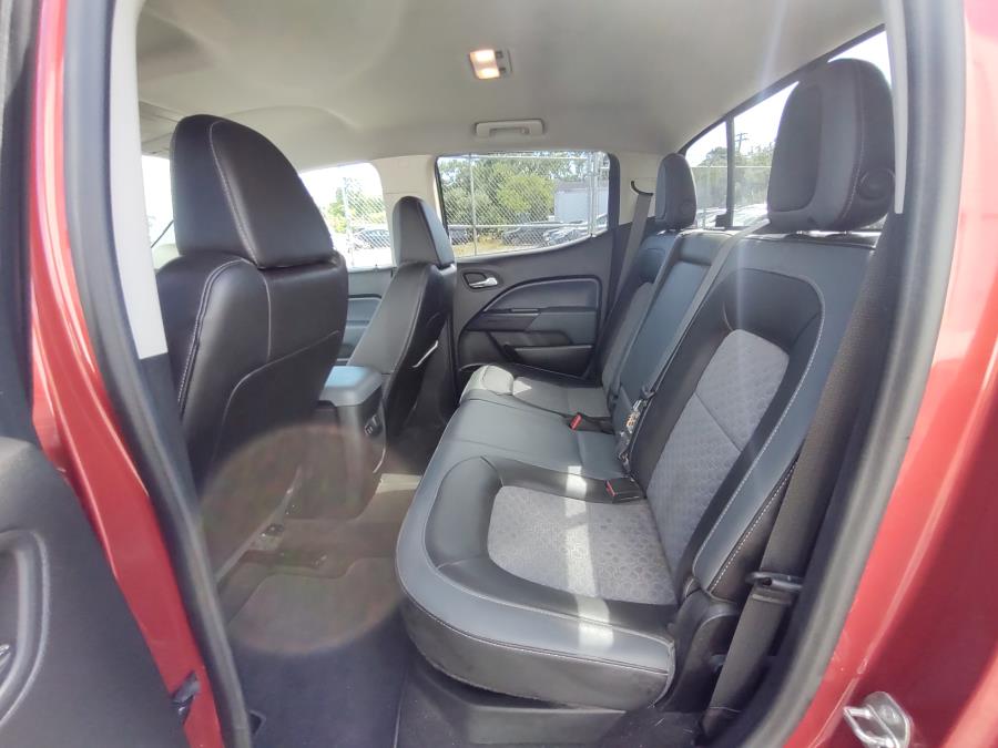 Used Chevrolet Colorado 4WD Crew Cab 128.3" Z71 2016 | Dealertown Auto Wholesalers. Milford, Connecticut Used Chevrolet Colorado 4WD Crew Cab 128.3" Z71 2016 | Dealertown Auto Wholesalers. Milford, Connecticut