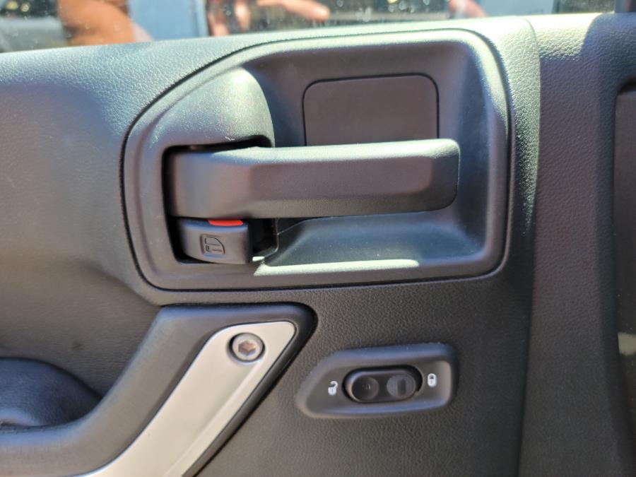 2017 Jeep Wrangler Unlimited Sahara 4x4, available for sale in Philadelphia, Pennsylvania | Eugen's Auto Sales & Repairs. Philadelphia, Pennsylvania 2017 Jeep Wrangler Unlimited Sahara 4x4, available for sale in Philadelphia, Pennsylvania | Eugen's Auto Sales & Repairs. Philadelphia, Pennsylvania