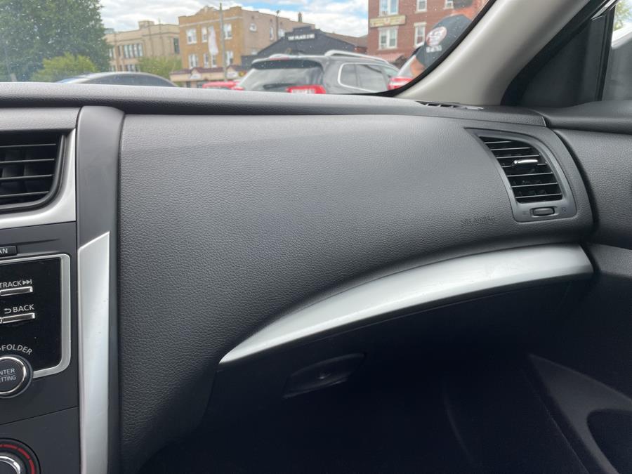 2016 Nissan Altima 4dr Sdn I4 2.5 SR, available for sale in Hartford, Connecticut | Lex Autos LLC. Hartford, Connecticut 2016 Nissan Altima 4dr Sdn I4 2.5 SR, available for sale in Hartford, Connecticut | Lex Autos LLC. Hartford, Connecticut