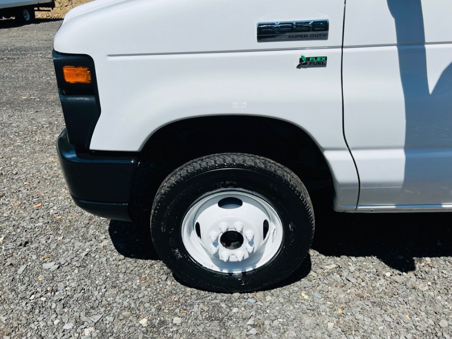 2014 Ford Econoline Commercial Cutaway E-350 SUPER DUTY 16 FEET DRY BOX + RAMP + NO CDL, available for sale in South Amboy, New Jersey | NJ Truck Spot. South Amboy, New Jersey 2014 Ford Econoline Commercial Cutaway E-350 SUPER DUTY 16 FEET DRY BOX + RAMP + NO CDL, available for sale in South Amboy, New Jersey | NJ Truck Spot. South Amboy, New Jersey