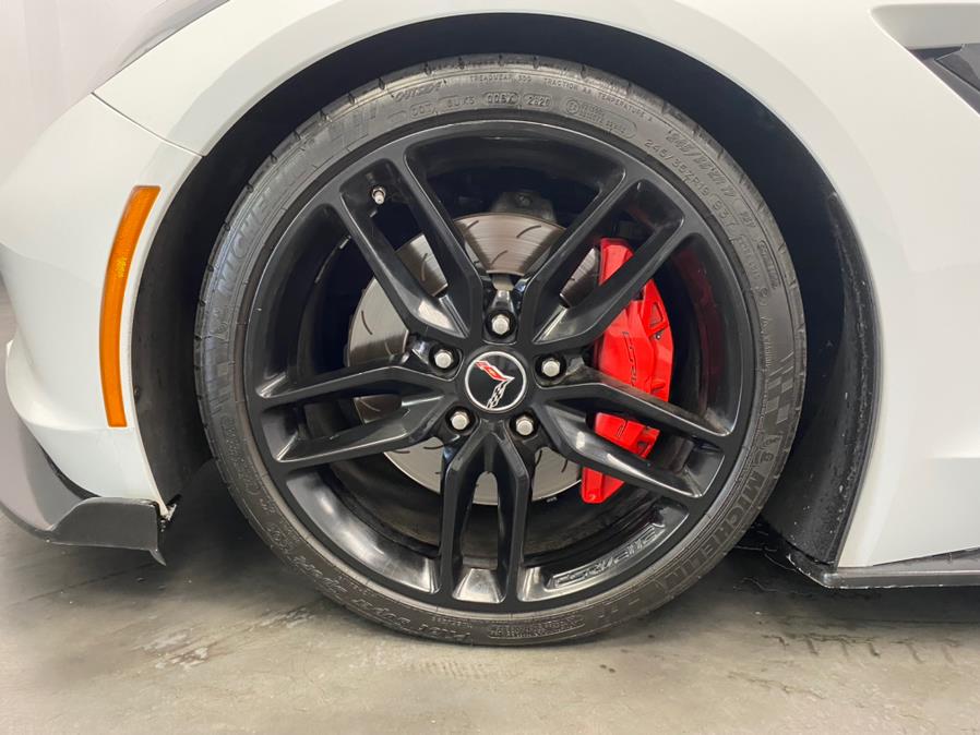 Used Chevrolet Corvette Stingray 2dr Z51 Cpe w/1LT 2014 | M Auto Group. Elizabeth, New Jersey Used Chevrolet Corvette Stingray 2dr Z51 Cpe w/1LT 2014 | M Auto Group. Elizabeth, New Jersey