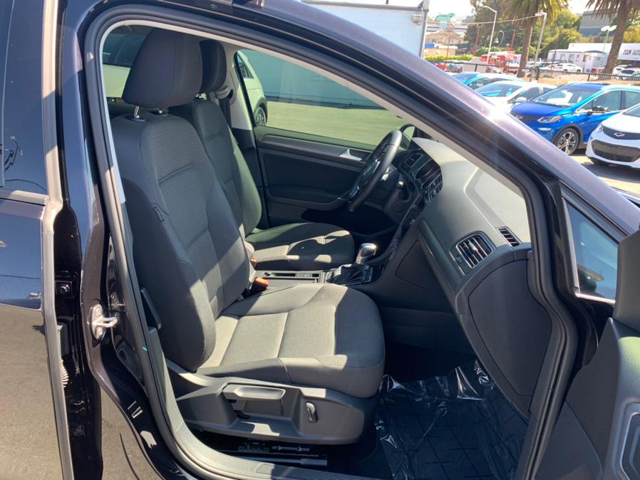 Used Volkswagen e-Golf SE 2019 | Green Light Auto Wholesale. Daly City, California Used Volkswagen e-Golf SE 2019 | Green Light Auto Wholesale. Daly City, California