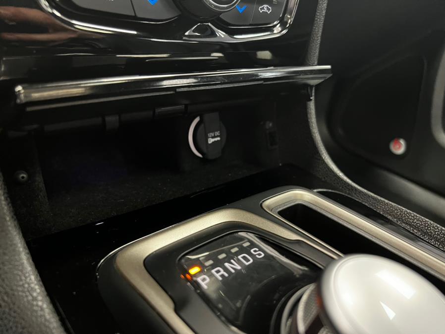 Used Chrysler 300 4dr Sdn 300S AWD 2016 | Power Motors East. Massapequa Park, New York Used Chrysler 300 4dr Sdn 300S AWD 2016 | Power Motors East. Massapequa Park, New York