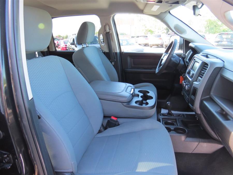 Used Ram Ram Pickup 2500 Tradesman 4x4 4dr Crew Cab 6.3 ft. SB Pickup 2017 | Lake City Exports Inc. Auburn, Maine Used Ram Ram Pickup 2500 Tradesman 4x4 4dr Crew Cab 6.3 ft. SB Pickup 2017 | Lake City Exports Inc. Auburn, Maine