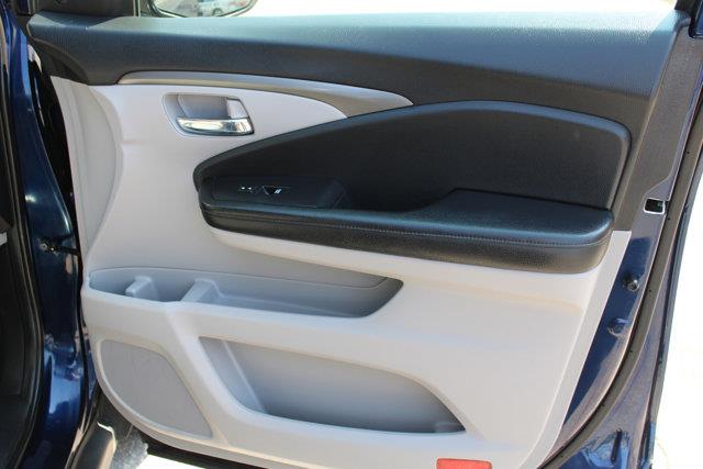 Used Honda Pilot EX-L 2019 | NY Luxury Motors. Elmont, New York Used Honda Pilot EX-L 2019 | NY Luxury Motors. Elmont, New York