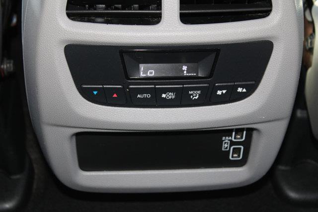 Used Honda Pilot EX-L 2019 | NY Luxury Motors. Elmont, New York Used Honda Pilot EX-L 2019 | NY Luxury Motors. Elmont, New York
