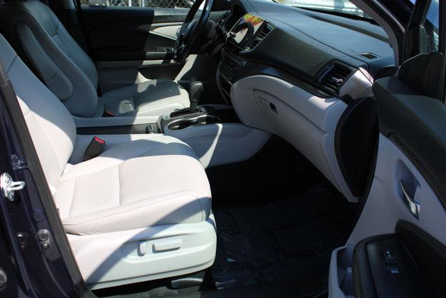 Used Honda Pilot EX-L 2019 | NY Luxury Motors. Elmont, New York Used Honda Pilot EX-L 2019 | NY Luxury Motors. Elmont, New York