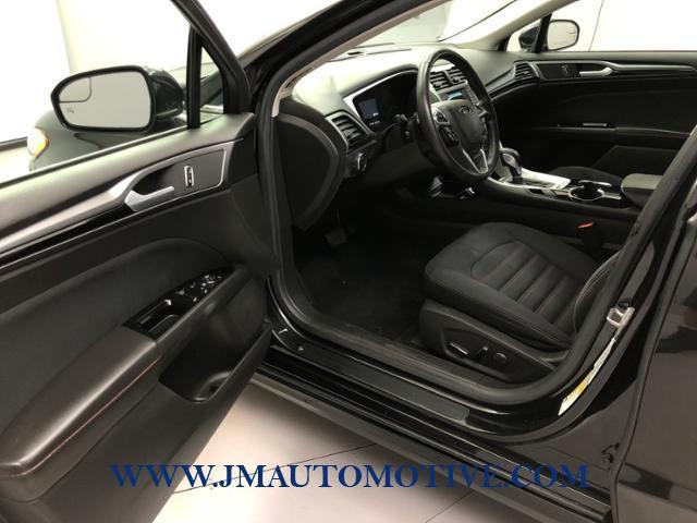 2014 Ford Fusion 4dr Sdn SE FWD, available for sale in Naugatuck, Connecticut | J&M Automotive Sls&Svc LLC. Naugatuck, Connecticut 2014 Ford Fusion 4dr Sdn SE FWD, available for sale in Naugatuck, Connecticut | J&M Automotive Sls&Svc LLC. Naugatuck, Connecticut