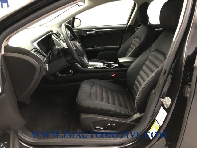 2014 Ford Fusion 4dr Sdn SE FWD, available for sale in Naugatuck, Connecticut | J&M Automotive Sls&Svc LLC. Naugatuck, Connecticut 2014 Ford Fusion 4dr Sdn SE FWD, available for sale in Naugatuck, Connecticut | J&M Automotive Sls&Svc LLC. Naugatuck, Connecticut
