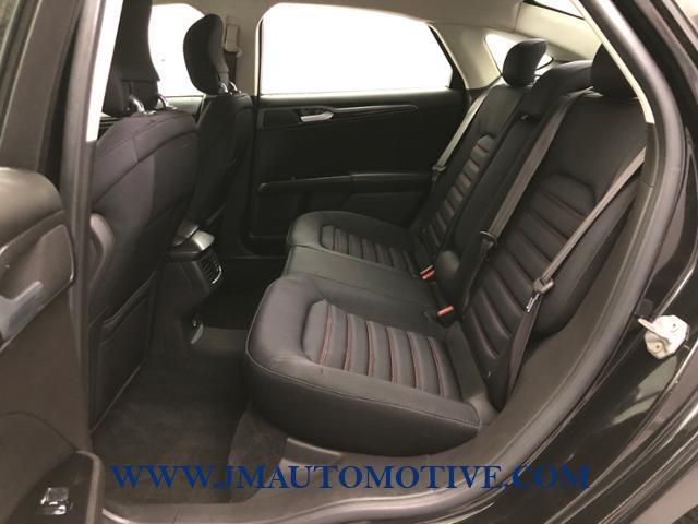 2014 Ford Fusion 4dr Sdn SE FWD, available for sale in Naugatuck, Connecticut | J&M Automotive Sls&Svc LLC. Naugatuck, Connecticut 2014 Ford Fusion 4dr Sdn SE FWD, available for sale in Naugatuck, Connecticut | J&M Automotive Sls&Svc LLC. Naugatuck, Connecticut