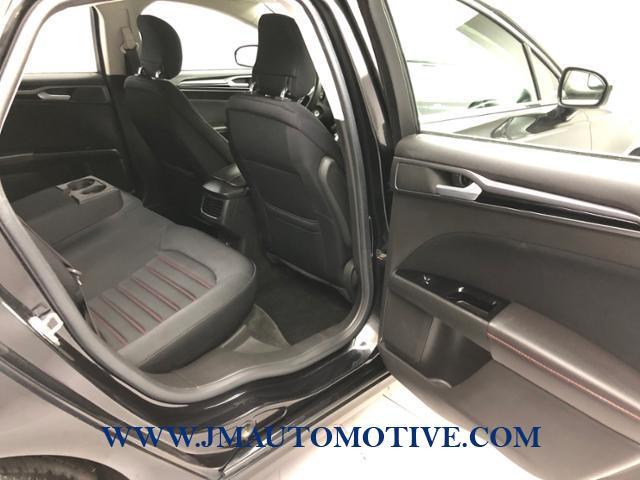 2014 Ford Fusion 4dr Sdn SE FWD, available for sale in Naugatuck, Connecticut | J&M Automotive Sls&Svc LLC. Naugatuck, Connecticut 2014 Ford Fusion 4dr Sdn SE FWD, available for sale in Naugatuck, Connecticut | J&M Automotive Sls&Svc LLC. Naugatuck, Connecticut
