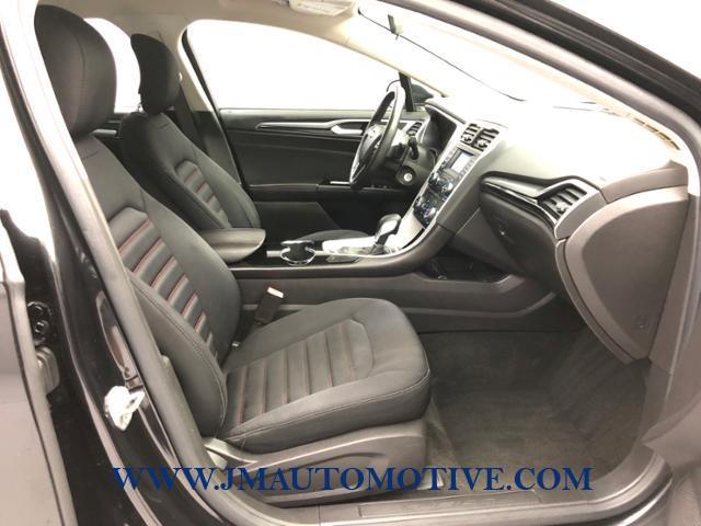 2014 Ford Fusion 4dr Sdn SE FWD, available for sale in Naugatuck, Connecticut | J&M Automotive Sls&Svc LLC. Naugatuck, Connecticut 2014 Ford Fusion 4dr Sdn SE FWD, available for sale in Naugatuck, Connecticut | J&M Automotive Sls&Svc LLC. Naugatuck, Connecticut