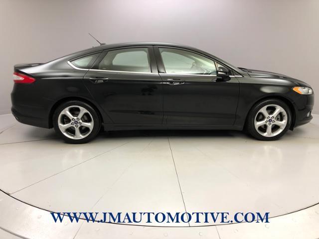 2014 Ford Fusion 4dr Sdn SE FWD, available for sale in Naugatuck, Connecticut | J&M Automotive Sls&Svc LLC. Naugatuck, Connecticut 2014 Ford Fusion 4dr Sdn SE FWD, available for sale in Naugatuck, Connecticut | J&M Automotive Sls&Svc LLC. Naugatuck, Connecticut
