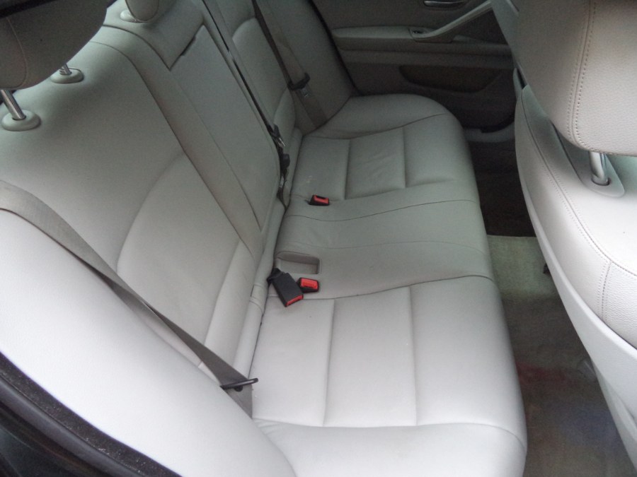 2011 BMW 5 Series 4dr Sdn 535i xDrive AWD, available for sale in Naugatuck, Connecticut | Riverside Motorcars, LLC. Naugatuck, Connecticut 2011 BMW 5 Series 4dr Sdn 535i xDrive AWD, available for sale in Naugatuck, Connecticut | Riverside Motorcars, LLC. Naugatuck, Connecticut