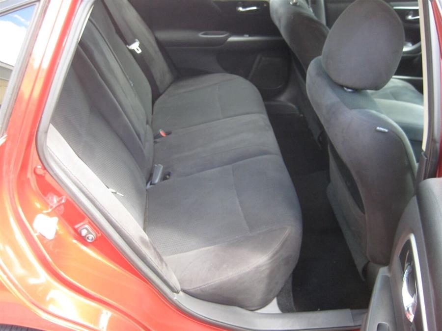 2014 Nissan Altima 2.5 S 4dr Sedan, available for sale in Massapequa, New York | Rite Choice Auto Inc.. Massapequa, New York 2014 Nissan Altima 2.5 S 4dr Sedan, available for sale in Massapequa, New York | Rite Choice Auto Inc.. Massapequa, New York