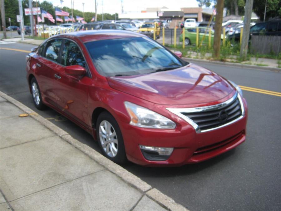 2014 Nissan Altima 2.5 S 4dr Sedan, available for sale in Massapequa, New York | Rite Choice Auto Inc.. Massapequa, New York 2014 Nissan Altima 2.5 S 4dr Sedan, available for sale in Massapequa, New York | Rite Choice Auto Inc.. Massapequa, New York