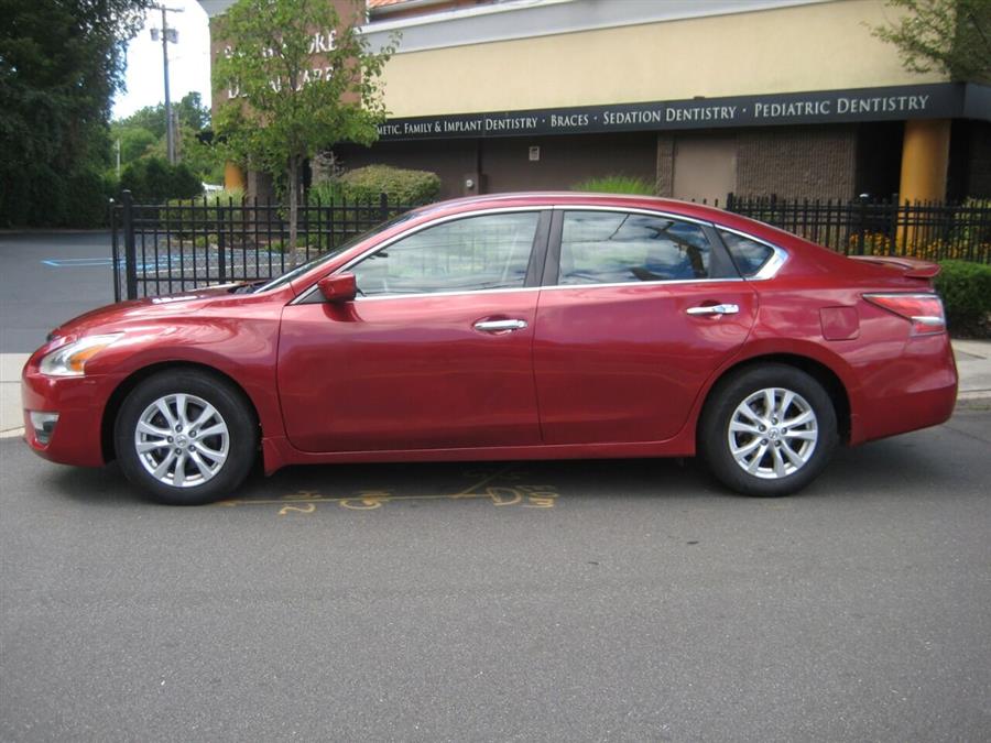 2014 Nissan Altima 2.5 S 4dr Sedan, available for sale in Massapequa, New York | Rite Choice Auto Inc.. Massapequa, New York 2014 Nissan Altima 2.5 S 4dr Sedan, available for sale in Massapequa, New York | Rite Choice Auto Inc.. Massapequa, New York