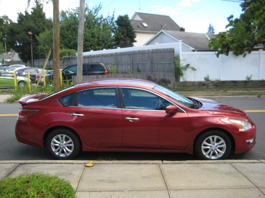 2014 Nissan Altima 2.5 S 4dr Sedan, available for sale in Massapequa, New York | Rite Choice Auto Inc.. Massapequa, New York 2014 Nissan Altima 2.5 S 4dr Sedan, available for sale in Massapequa, New York | Rite Choice Auto Inc.. Massapequa, New York