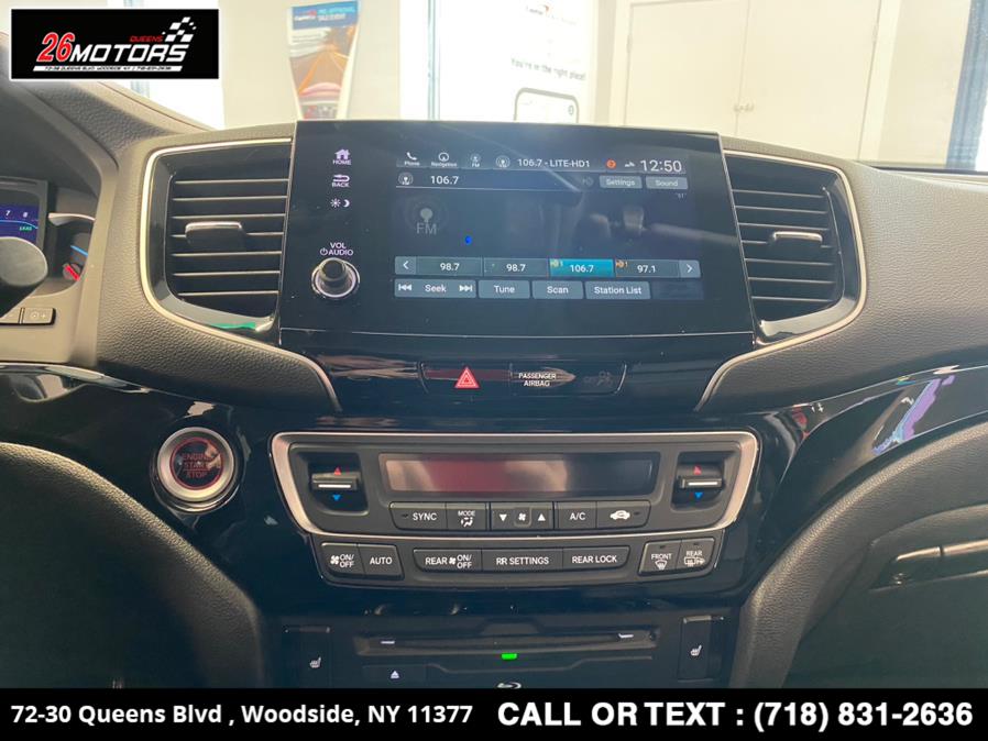 Used Honda Pilot Touring 7-Passenger AWD 2020 | 26 Motors Queens. Woodside, New York Used Honda Pilot Touring 7-Passenger AWD 2020 | 26 Motors Queens. Woodside, New York