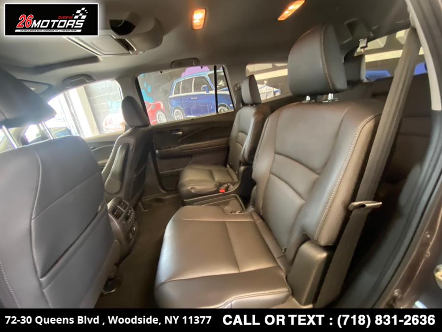 Used Honda Pilot Touring 7-Passenger AWD 2020 | 26 Motors Queens. Woodside, New York Used Honda Pilot Touring 7-Passenger AWD 2020 | 26 Motors Queens. Woodside, New York