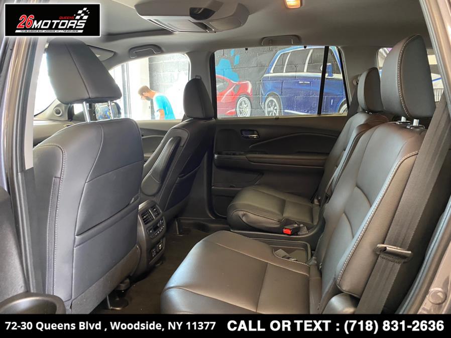 Used Honda Pilot Touring 7-Passenger AWD 2020 | 26 Motors Queens. Woodside, New York Used Honda Pilot Touring 7-Passenger AWD 2020 | 26 Motors Queens. Woodside, New York